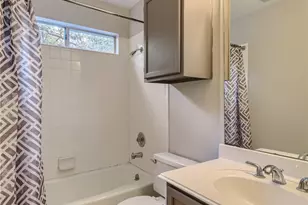 529 Cutty Trail, Lakeway, TX 78734 - Photo 8