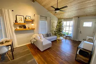 1804 Adina St, Austin, TX 78721 - Photo 4