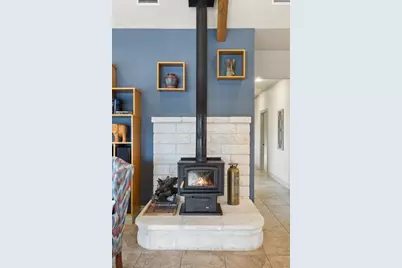 232 Crooked Oak Lane, Round Mountain, TX 78663 - Photo 14