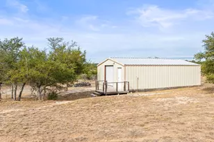 232 Crooked Oak Ln, Round Mountain, TX 78663 - Photo 32