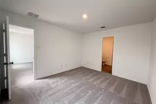 112 Texas Angel Wy, Jarrell, TX 76537 - Photo 12