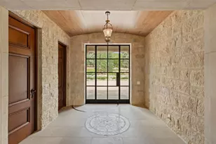 201 S Angel Light Dr, Spicewood, TX 78669 - Photo 24