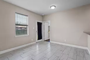 19217 Ellary Ln, Manor, TX 78653 - Photo 12