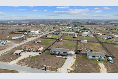 371 Lippe Lane, Niederwald, TX 78640 - Photo 36