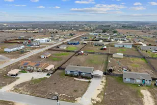 371 Lippe Ln, Niederwald, TX 78640 - Photo 36