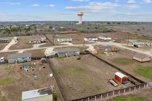 371 Lippe Ln, Niederwald, TX 78640 - Photo 32