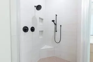 4608 Destination Wy, Jonestown, TX 78645 - Photo 22