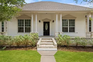 4921 Creek Meadow Cove, Spicewood, TX 78669 - Photo 2