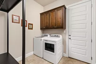 144 Cats Eye Cv, Dripping Springs, TX 78620 - Photo 24