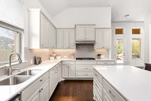 144 Cats Eye Cv, Dripping Springs, TX 78620 - Photo 8