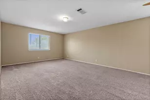 511 S Pauley Dr, Hutto, TX 78634 - Photo 20