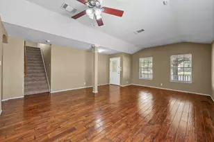 511 S Pauley Dr, Hutto, TX 78634 - Photo 6