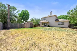 511 S Pauley Dr, Hutto, TX 78634 - Photo 26