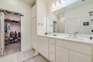 306 Olivia Dr, Austin, TX 78738 - Photo 18
