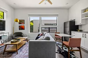 49 Navasota St, Austin, TX 78702 - Photo 20