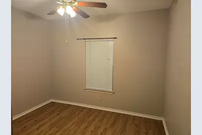 2414 Longview Street #205, Austin, TX 78705 - Photo 6