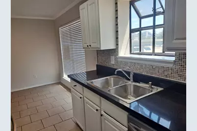 2018 W Rundberg Lane #9B, Austin, TX 78758 - Photo 6