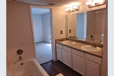 2018 W Rundberg Lane #9B, Austin, TX 78758 - Photo 18