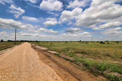 Tbd Lot 18 Cr 473, Thrall, TX 76578 - Photo 2