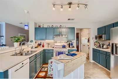 1329 Amberwood Loop, Kyle, TX 78640 - Photo 8