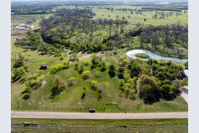 1919 County Road 429, Rockdale, TX 76567 - Photo 22