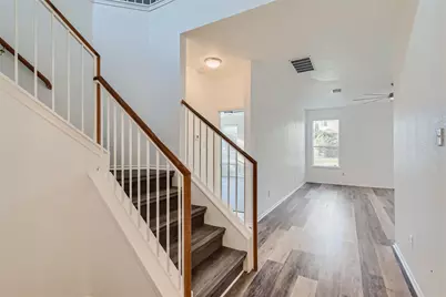 115 Killian Loop, Hutto, TX 78634 - Photo 8