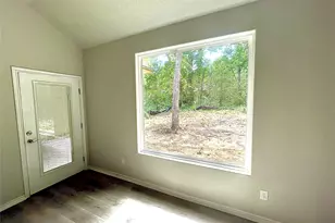 386 B Tahitian Dr, Bastrop, TX 78602 - Photo 4
