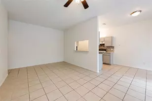 9100 Mountain Ridge Dr, Austin, TX 78759 - Photo 6