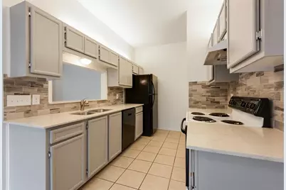 9100 Mountain Ridge Drive #105, Austin, TX 78759 - Photo 10