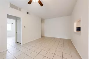 9100 Mountain Ridge Dr, Austin, TX 78759 - Photo 8