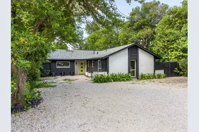 6702 Rockridge Court, Austin, TX 78744 - Photo 2
