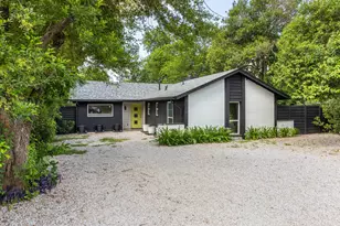 6702 Rockridge Ct, Austin, TX 78744 - Photo 2