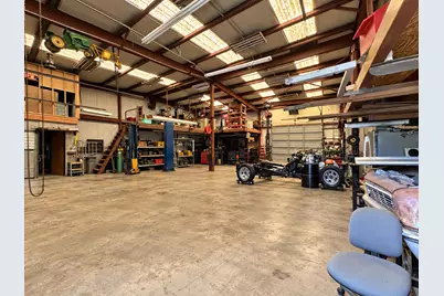 1045 W Sh 71 Highway, Bastrop, TX 78602 - Photo 8