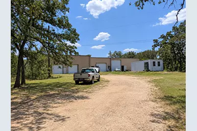 1045 W Sh 71 Highway, Bastrop, TX 78602 - Photo 10