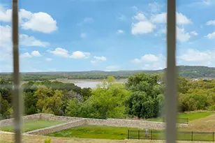 7425 Pace Ravine Dr, Lago Vista, TX 78645 - Photo 18