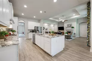 7425 Pace Ravine Dr, Lago Vista, TX 78645 - Photo 10