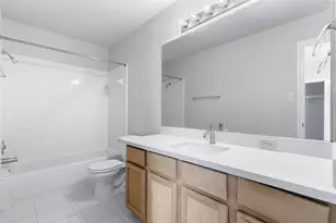 2808 Kestrel Dr, Austin, TX 78745 - Photo 14