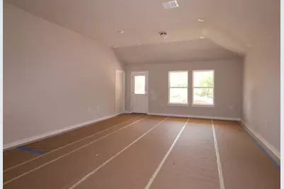 9313 Corvallis Drive, Austin, TX 78747 - Photo 6
