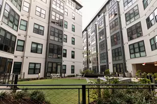 800 Embassy Dr, Austin, TX 78702 - Photo 20