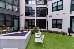 800 Embassy Dr, Austin, TX 78702 - Photo 18