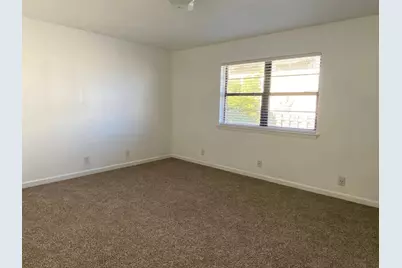 5813 Signal Point, Austin, TX 78724 - Photo 10