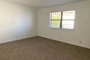 5813 Signal Point, Austin, TX 78724 - Photo 10