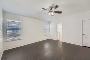 12612 Waynespur Ln, Elgin, TX 78621 - Photo 12