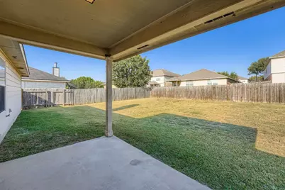 12612 Wayne Spur Lane, Elgin, TX 78621 - Photo 20