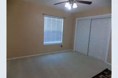 8402 Leesburg Circle, Austin, TX 78758 - Photo 14
