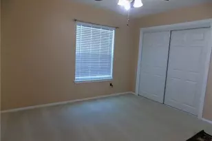 8402 Leesburg Cir, Austin, TX 78758 - Photo 14