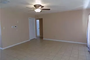 8402 Leesburg Cir, Austin, TX 78758 - Photo 6