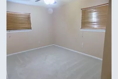 8402 Leesburg Circle, Austin, TX 78758 - Photo 10