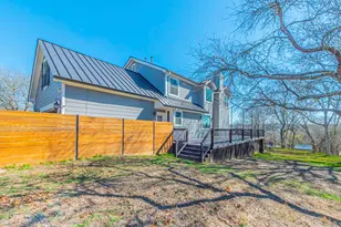 141 Llano Ct, Cedar Creek, TX 78612 - Photo 24