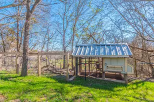 141 Llano Ct, Cedar Creek, TX 78612 - Photo 32